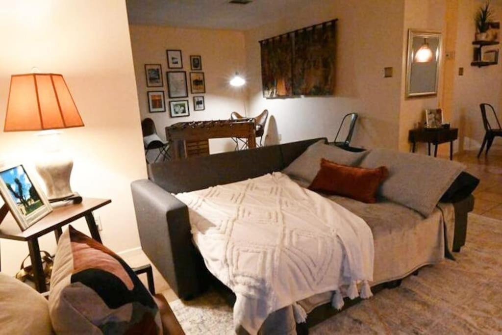 Place De La Rio Grand Apartment