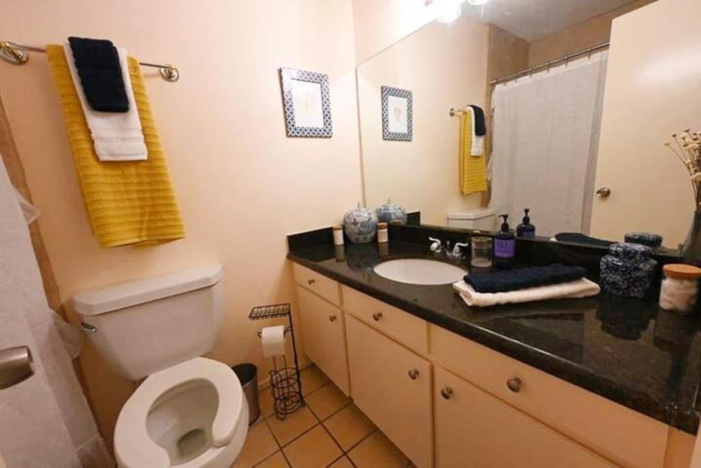 Apartment Place De La Rio Grand Brownsville