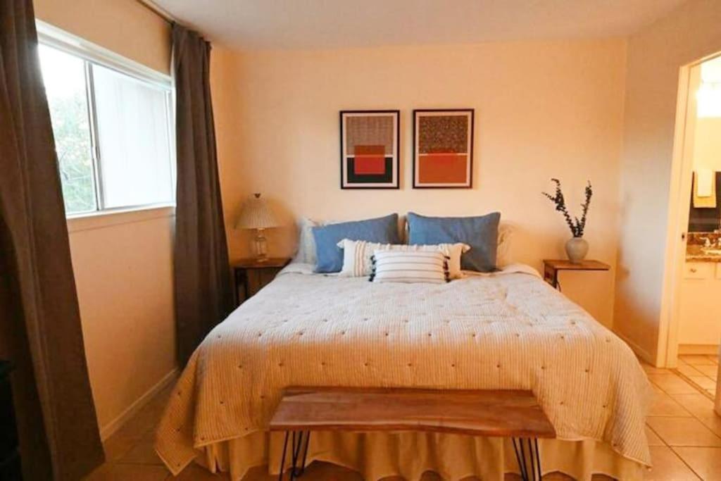 Place De La Rio Grand Apartment